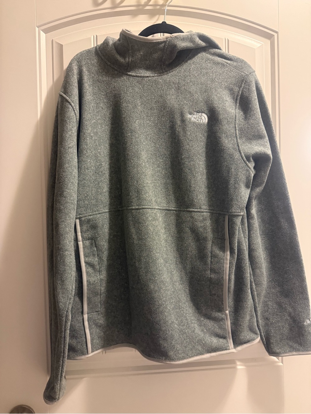 The North Face Heather Gray Teddy Fleece Pullover Jacket